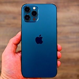 iPhone 12 Pro - Apple